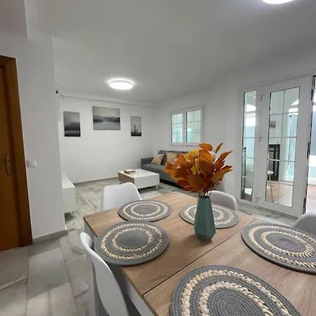 Апартаменты Apartamento Campo Mares Торремолинос